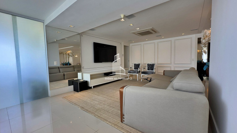 Imagem Apartamento com 4 Quartos à Venda, 232 m² em Dionisio Torres - Fortaleza
