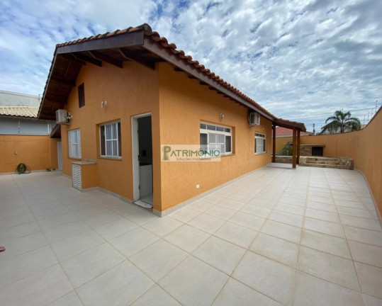 Imagem Casa com 2 Quartos à Venda, 137 m² em Balneário Flórida - Peruibe Imagem Casa com 2 Quartos à Venda, 137 m² em Balneário Flórida - Peruibe