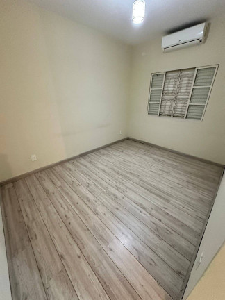 Imagem Casa com 2 Quartos à Venda, 126 m² em Parque São Luís - Taubaté