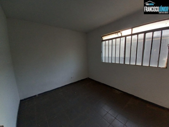 Imagem Imóvel com 3 Quartos à Venda, 397 m² em Setor Sol Nascente - Goiânia Imagem Imóvel com 3 Quartos à Venda, 397 m² em Setor Sol Nascente - Goiânia