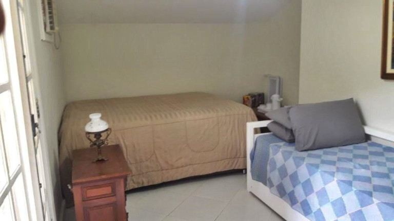 Imagem Casa com 5 Quartos à Venda, 500 m² em Pessegueiros - Teresópolis