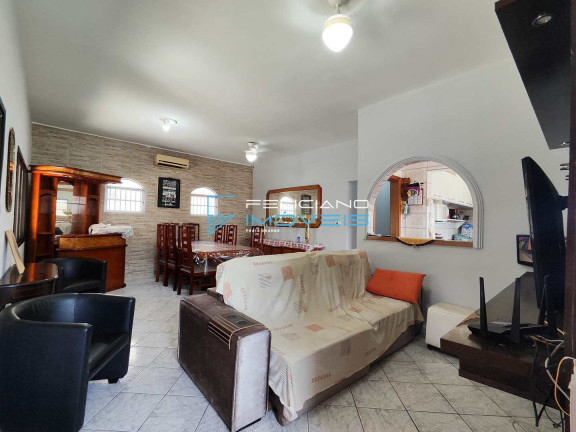 Imagem Casa com 3 Quartos à Venda, 250 m² em Solemar - Praia Grande