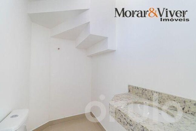 Imagem Sobrado com 3 Quartos à Venda, 102 m² em Uberaba - Curitiba