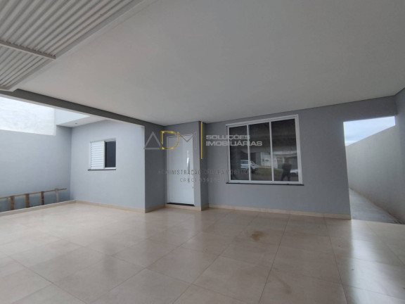 Imagem Casa com 3 Quartos à Venda, 250 m² em Jardim Ypê - Botucatu