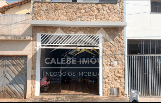 Sobrado com 2 Quartos à Venda, 130 m² em Jardim Rosa Garcia - Tatuí