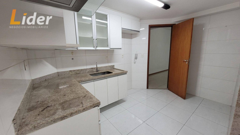 Imagem Apartamento com 2 Quartos à Venda, 110 m² em Centro - Juiz De Fora