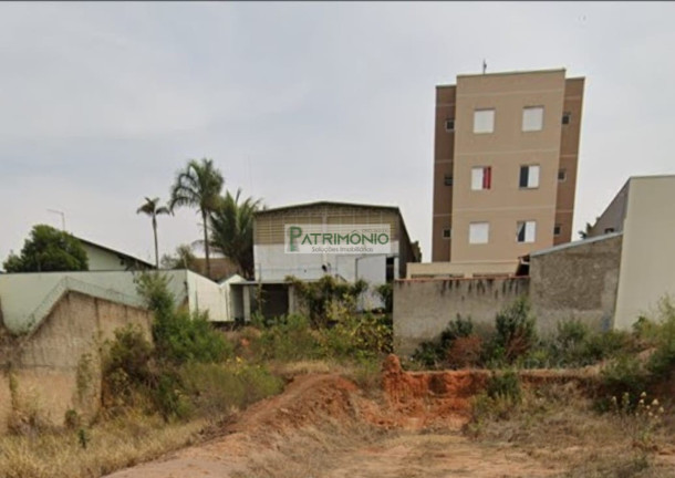 Terreno à Venda, 459 m² em Loteamento Capotuna - Jaguariúna