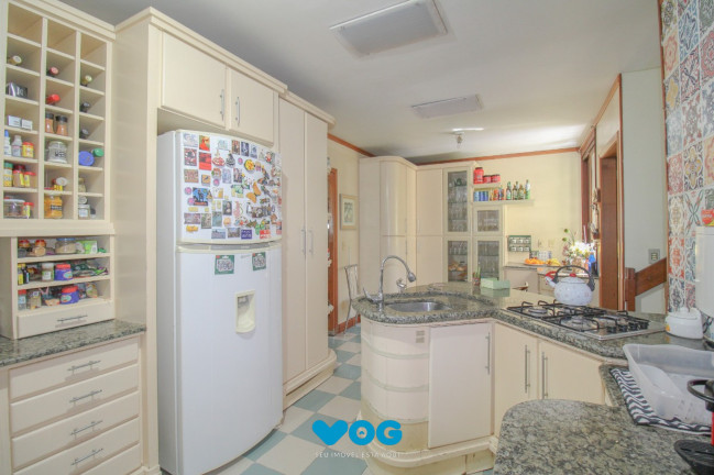 Imagem Casa com 3 Quartos à Venda, 344 m² em Chácara Das Pedras - Porto Alegre