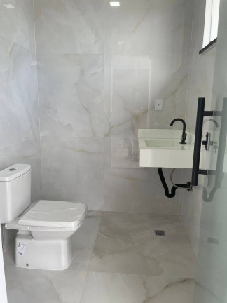 Imagem Casa com 4 Quartos à Venda, 260 m² em Ponta Negra - Manaus