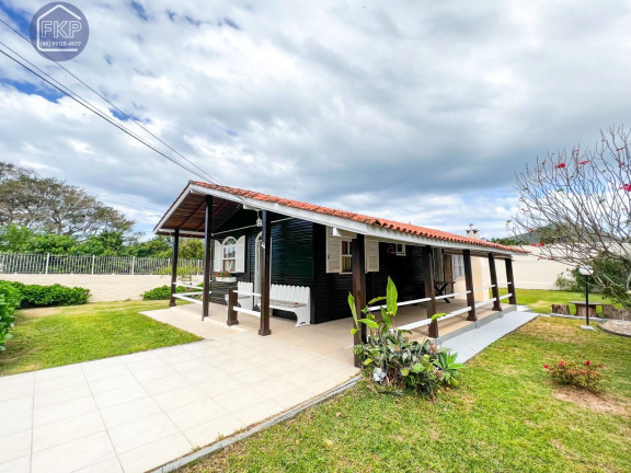 Imagem Terreno à Venda, 712 m² em Santinho - Florianópolis Imagem Terreno à Venda, 712 m² em Santinho - Florianópolis