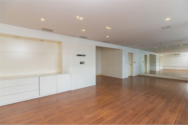 Imagem Apartamento com 2 Quartos à Venda, 180 m² em Cerqueira César - São Paulo Imagem Apartamento com 2 Quartos à Venda, 180 m² em Cerqueira César - São Paulo