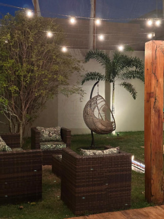Imagem Imóvel com 4 Quartos à Venda, 347 m²