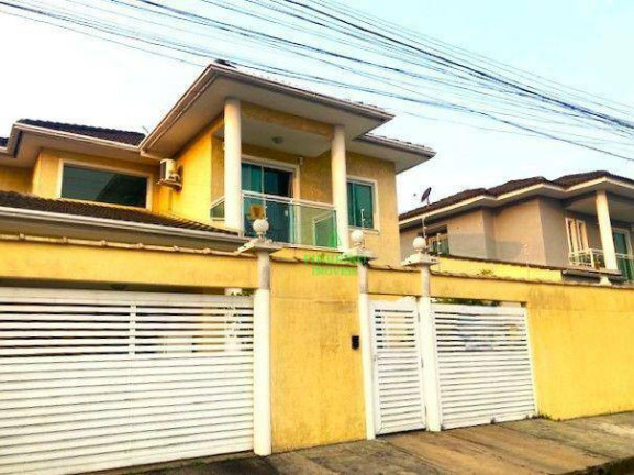 Casa com 4 Quartos à Venda, 153 m² em Maravista - Niterói