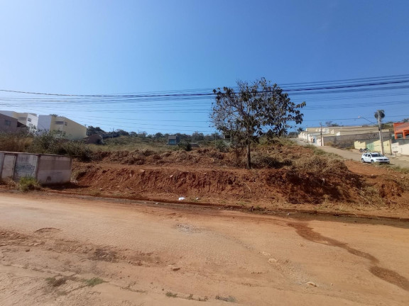 Imagem Terreno à Venda, 1.167 m² em São Pedro - Esmeraldas Imagem Terreno à Venda, 1.167 m² em São Pedro - Esmeraldas
