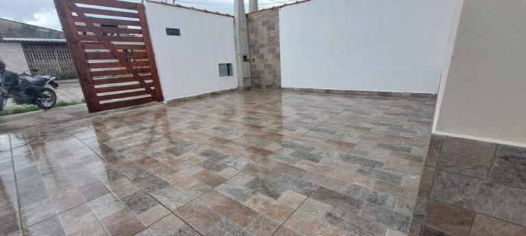 Imagem Casa com 2 Quartos à Venda, 60 m² em Jardim Leonor - Mongaguá
