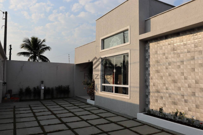 Imagem Casa com 3 Quartos à Venda, 371 m² em Jardim California - Itanhaém Imagem Casa com 3 Quartos à Venda, 371 m² em Jardim California - Itanhaém