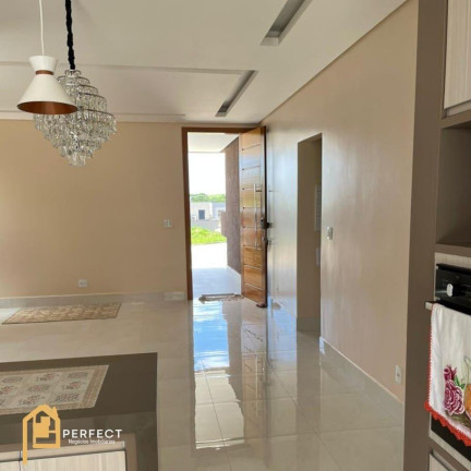 Imagem Casa com 4 Quartos para Alugar, 150 m² em Via Dutra - Caçapava