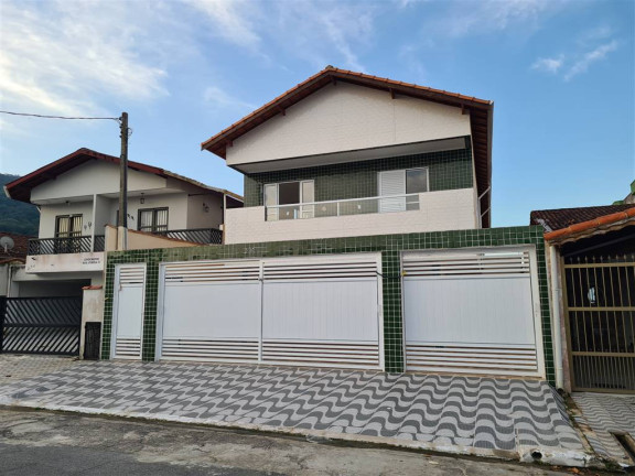 Sobrado com 2 Quartos à Venda,  em Solemar - Praia Grande