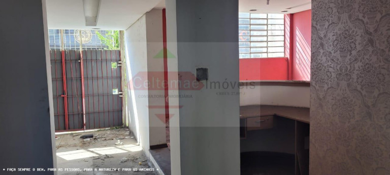 Imagem Casa com 6 Quartos à Venda, 205 m² em Centro - Taubaté Imagem Casa com 6 Quartos à Venda, 205 m² em Centro - Taubaté