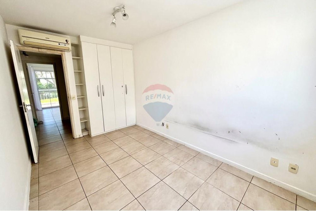 Imagem Casa de Condomínio com 4 Quartos à Venda, 213 m² em Recreio - Rio De Janeiro Imagem Casa de Condomínio com 4 Quartos à Venda, 213 m² em Recreio - Rio De Janeiro
