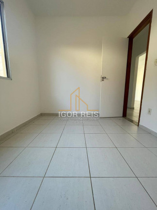 Imagem Casa de Condomínio com 3 Quartos à Venda,  em Campos Dos Goytacazes