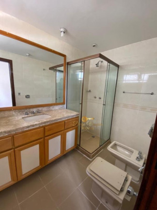 Imagem Casa com 5 Quartos à Venda, 212 m² em Alto - Teresópolis Imagem Casa com 5 Quartos à Venda, 212 m² em Alto - Teresópolis