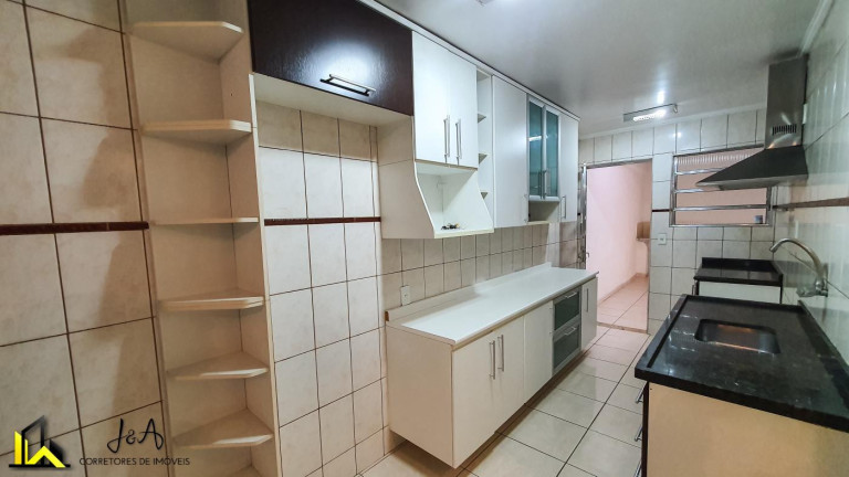 Imagem Casa com 3 Quartos à Venda, 162 m² em Metalúrgicos - Osasco