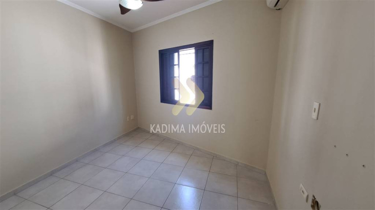 Imagem Sobrado com 2 Quartos à Venda, 80 m² em Caiçara - Praia Grande