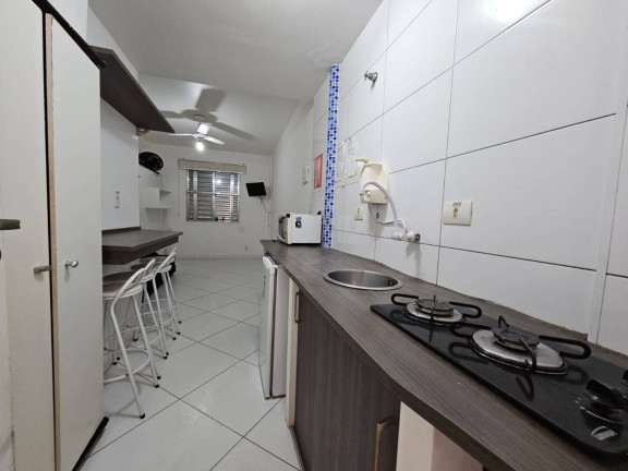 Kitnet com 1 Quarto à Venda, 28 m² em José Menino - Santos