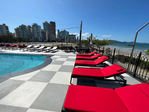 Imagem Apartamento com 4 Quartos à Venda, 180 m² em Meia Praia - Itapema