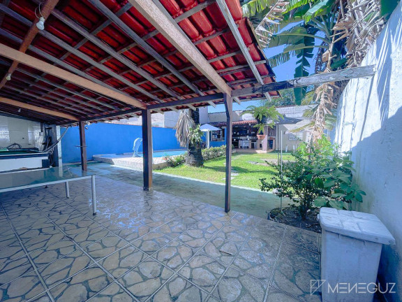 Imagem Casa com 3 Quartos à Venda, 364 m² em Setiba - Guarapari