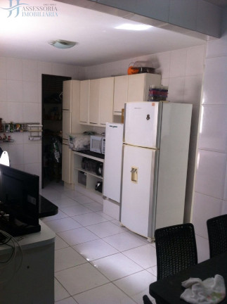 Imagem Casa com 4 Quartos para Alugar ou Temporada, 220 m² em Lagoa Nova - Natal