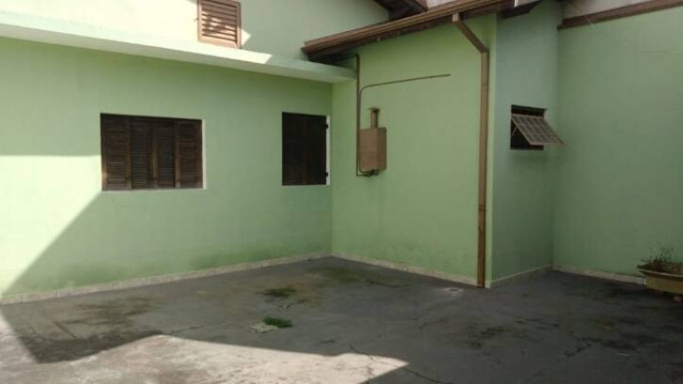 Imagem Casa com 4 Quartos à Venda, 240 m² em Jardim Ana Emilia - Taubaté