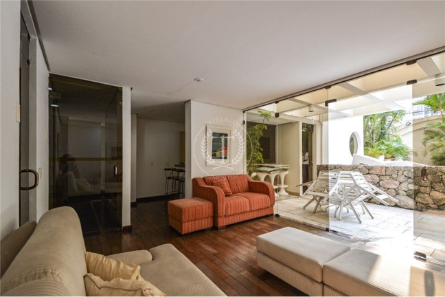 Imagem Apartamento com 1 Quarto à Venda, 73 m² em Moema - São Paulo