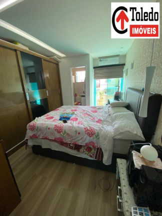 Imagem Casa com 2 Quartos à Venda, 120 m² em Vila Antonieta - São Paulo