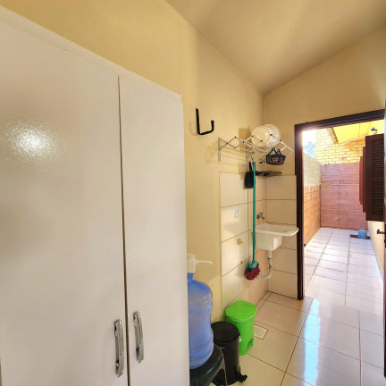 Imagem Casa com 3 Quartos à Venda, 80 m² em Ambrósio - Garopaba