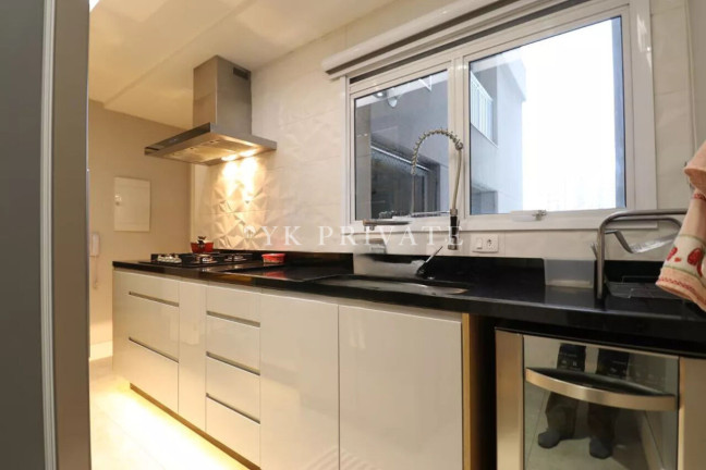 Imagem Apartamento com 3 Quartos à Venda, 145 m² em Barra Funda - São Paulo