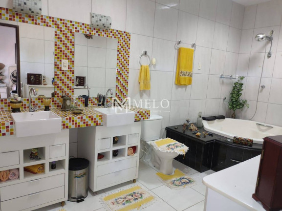 Imagem Casa com 5 Quartos à Venda, 300 m² em Tamandaré Imagem Casa com 5 Quartos à Venda, 300 m² em Tamandaré
