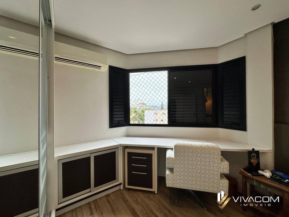 Imagem Apartamento com 3 Quartos à Venda, 129 m² em Coqueiros - Florianópolis Imagem Apartamento com 3 Quartos à Venda, 129 m² em Coqueiros - Florianópolis
