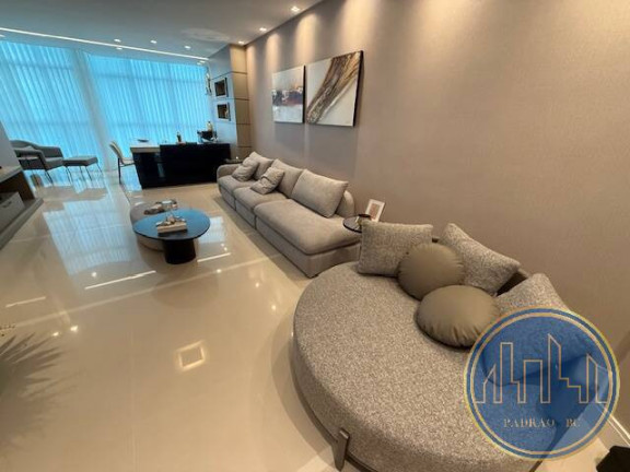 Apartamento com 3 Quartos à Venda, 134 m² em Centro - Balneário Camboriú