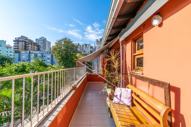 Imagem Imóvel com 2 Quartos à Venda,  em Petrópolis - Porto Alegre