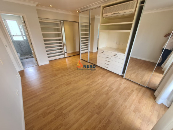 Imagem Imóvel com 3 Quartos à Venda, 252 m² em Campo Belo - São Paulo Imagem Imóvel com 3 Quartos à Venda, 252 m² em Campo Belo - São Paulo