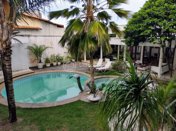 Imagem Casa com 5 Quartos à Venda, 900 m² em Candelária - Natal