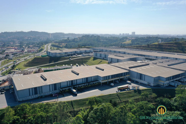 Imagem Galpão para Alugar, 11.698 m² em água Morna - Embu Das Artes Imagem Galpão para Alugar, 11.698 m² em água Morna - Embu Das Artes