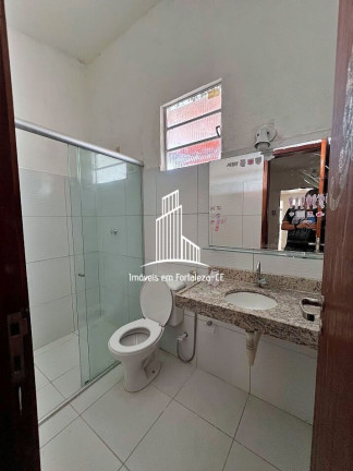 Imagem Casa com 3 Quartos à Venda, 108 m² em Cidade 2000 - Fortaleza