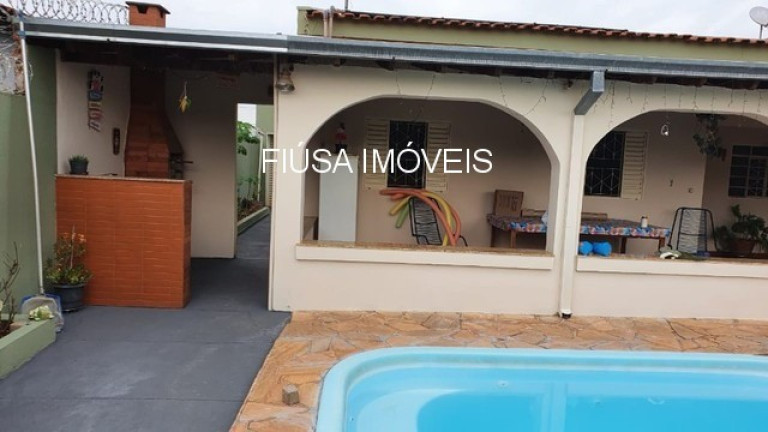 Imagem Casa com 2 Quartos à Venda,  em Centro - Rifaina