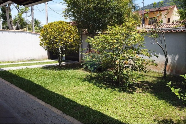 Imagem Casa de Condomínio com 2 Quartos à Venda, 360 m² em Itaipuaçu - Maricá Imagem Casa de Condomínio com 2 Quartos à Venda, 360 m² em Itaipuaçu - Maricá