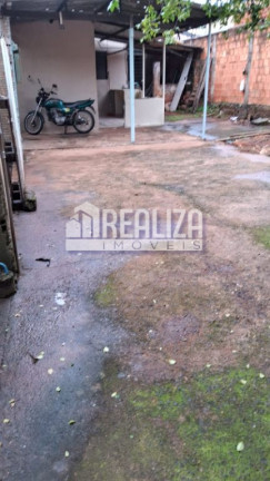 Imagem Casa com 2 Quartos à Venda, 300 m² em Vila Olímpica - Uberaba Imagem Casa com 2 Quartos à Venda, 300 m² em Vila Olímpica - Uberaba