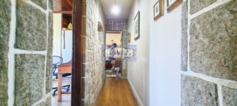 Imagem Imóvel com 10 Quartos à Venda, 7.000 m² em Quitandinha - Petropolis