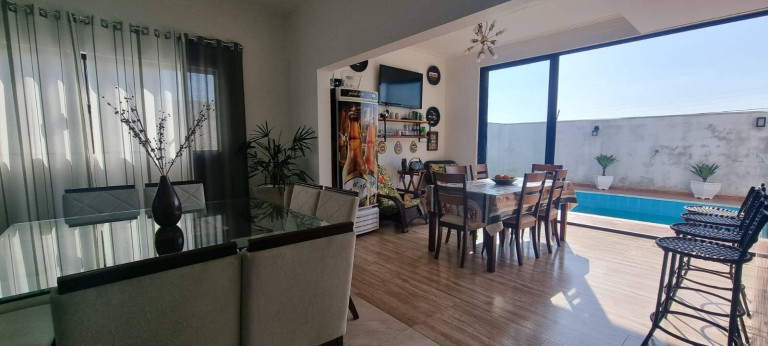 Casa de Condomínio com 4 Quartos à Venda, 259 m² em Jardim Primavera - Itupeva